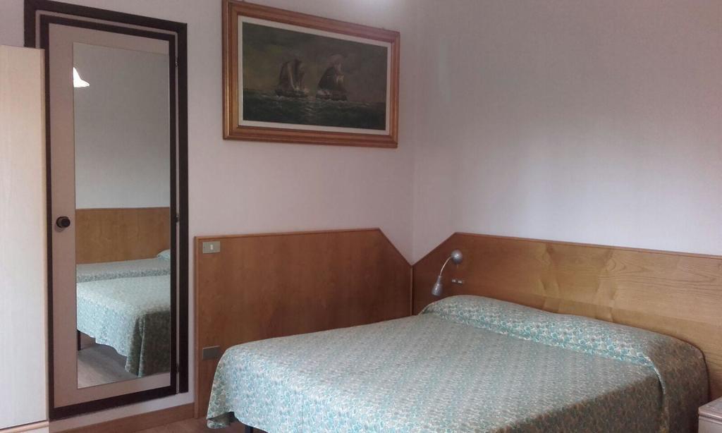 Affittacamere Giudici Lentate sul Seveso Εξωτερικό φωτογραφία